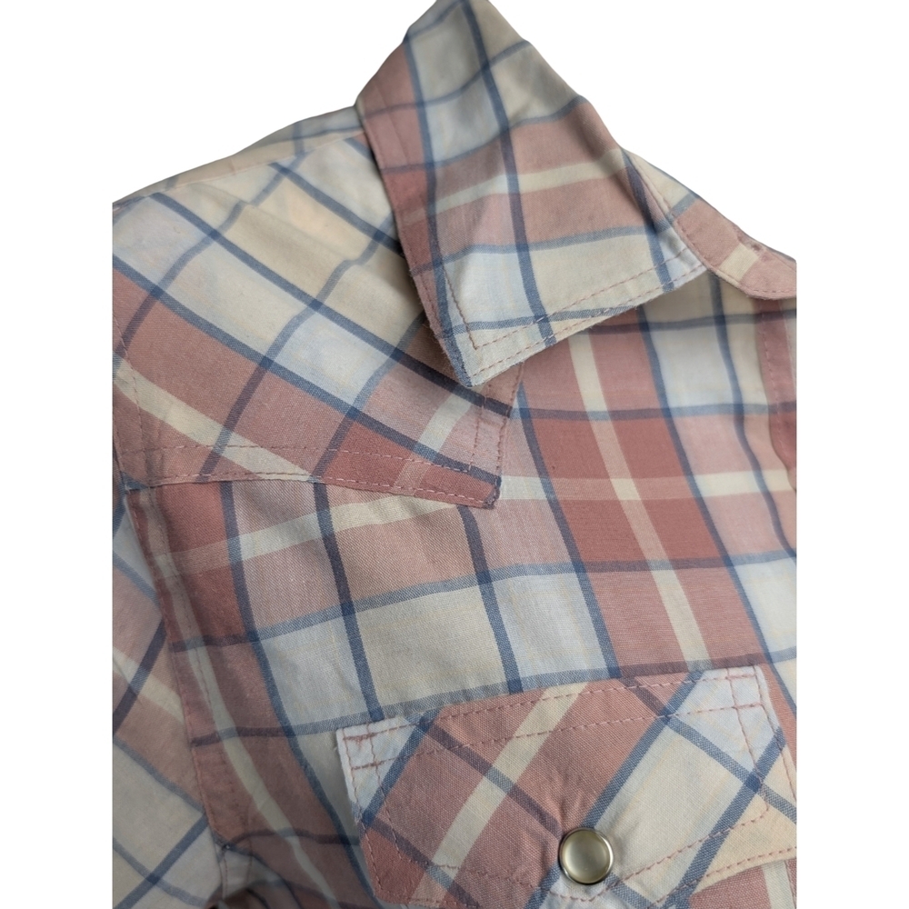 Wrangler "Wrancher" Western Women's Pearl Snap Shirt, Size Medium - Picture 6 of 7